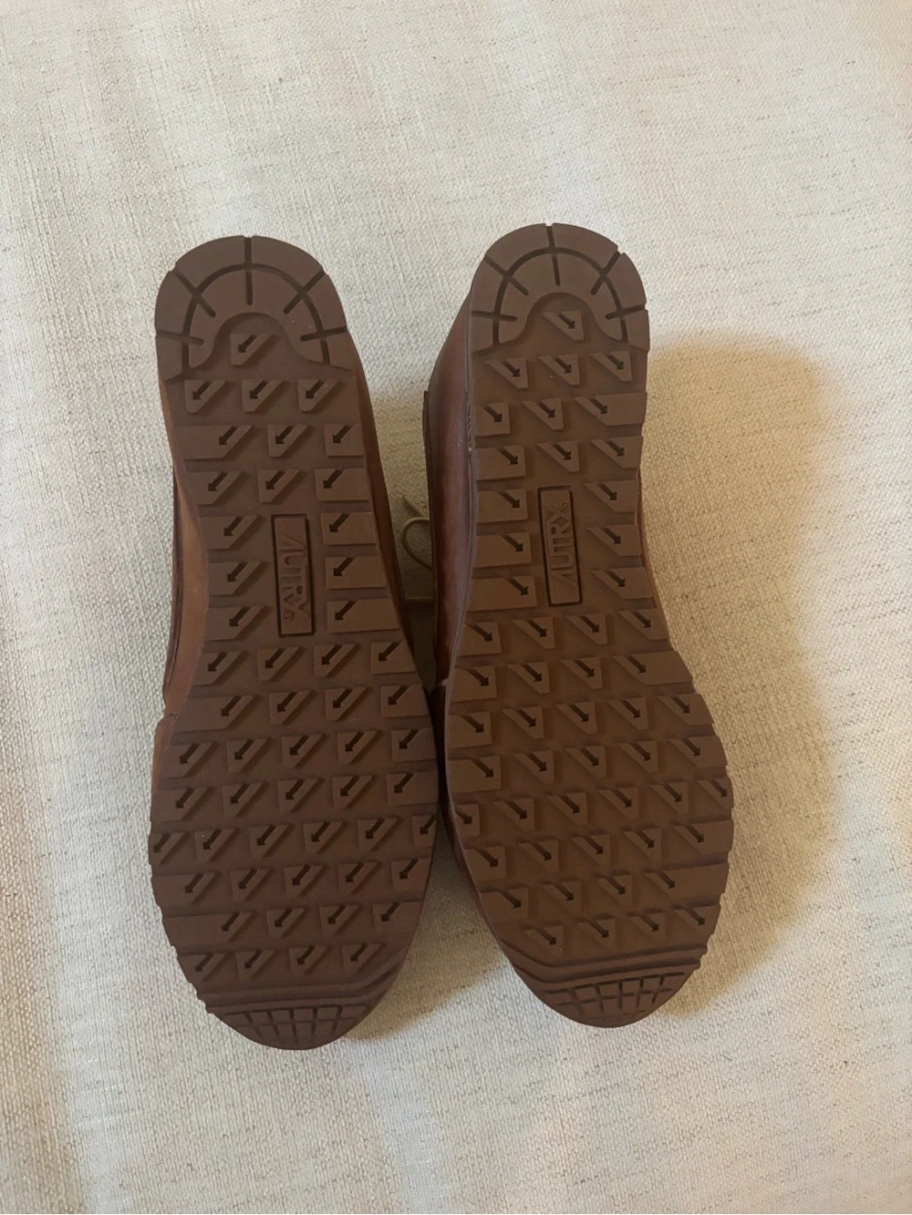 Autry New Brown Leather Lace-Up Women’s Sneakers